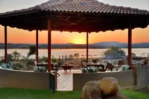 Kameeldrift Waterfront Estate & Resort - Beestekraal