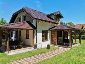 Apartmani Jovanovic - Perućac