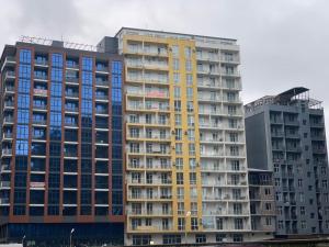 Бежевые апартаменты