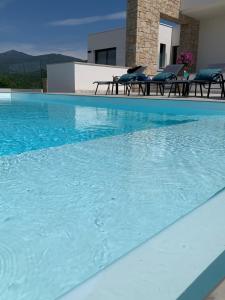 LES VILLAS DU DOMAINE NAPOLEON CORSICA vue mer et piscine