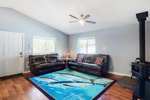 Three Bedroom House room in Catch n' Relax