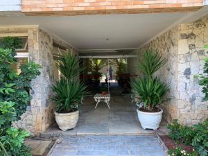 Apto 12 - Confortável e Mobiliado 2 dorm proximo a praia da Enseada