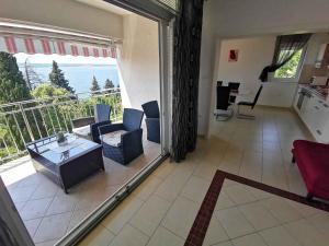 Apartment in Crikvenica 5739