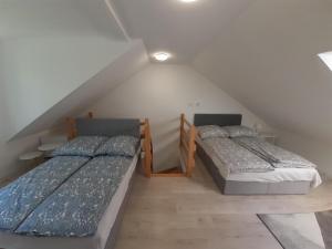 Komfortowy apartament dwupoziomowy w cichej okolicy