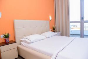 Hotel Aurora - Distanza fisica nelle aree di ristorazione, Valona