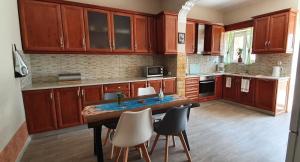 Holiday Dream Artemis Apartment