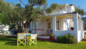 Loukoulos' maisonette Samos Greece