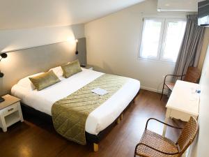 Hotels Hotel Restaurant Le Grand Large - Face a la plage - Ile de Re : photos des chambres