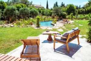 Appartements Provence chic, piscine naturelle, detente spa - jacuzzi pour 2 : photos des chambres