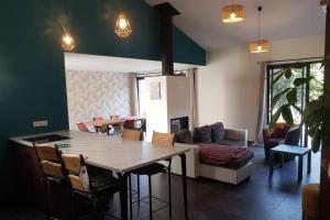 VILLA Adrien , maison de charme.