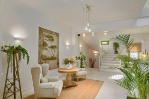 Casa Di Fiori Andros Suites