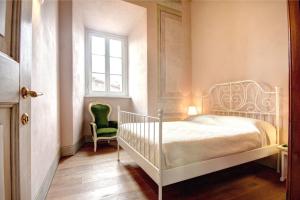 Palazzo Bichi Ruspoli-Historical Home-Very Central