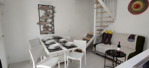 Nazaré Historic Beach House-1 minute to the beach