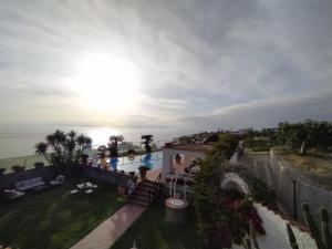 Dimorra Sun and Relax