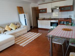 Holiday apartment in Funtana with balcony, air conditioning, WiFi, washing machine 4982-10 