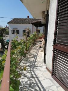 Holiday apartment in Funtana with balcony, air conditioning, WiFi, washing machine 4982-10