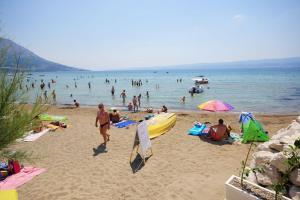 Studio apartment in Duce with sea view, balcony, air conditioning, WiFi 132-5 