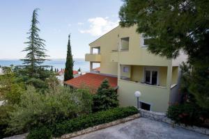 Studio apartment in Duce with sea view, balcony, air conditioning, WiFi 132-7