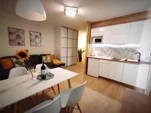 LAGO Apartamenty i pokoje