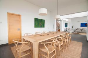 Villa Miramar by Glasir