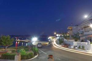 Saronic View