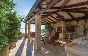 1 Bedroom Awesome Apartment In Piran