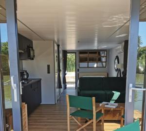 Bateaux-hotels Reves d'O en Camargue : photos des chambres