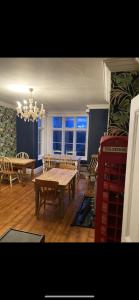 Burleigh House B and B