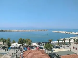 Hotel Sgouridis - 佩弗卡里