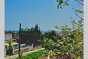 Casa Diana: Vista al mar y 3min a la playa y 30min a PortAventura