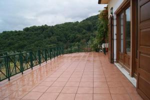 Spacious Paradise with stone-build patio Pelion Greece