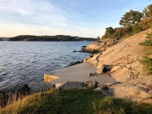 Sjønær Idyll - Ytre Skålevik