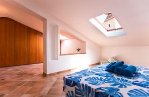 Alghero Gilbert Ferret img32