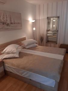 Apartments Adria