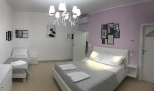 Quadruple Room with Private Bathroom
