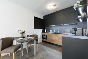 Cannes CROISETTE, Palais des Festivals, Beaches, Apart Residence Le MINERVE