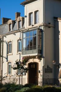 Hotels Hotel Saint Philibert : photos des chambres