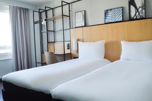 Hotels Ibis Paris Tour Eiffel Cambronne 15eme : photos des chambres