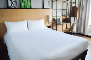 Hotels Ibis Paris Tour Eiffel Cambronne 15eme : photos des chambres