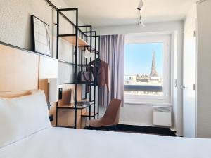 Hotels Ibis Paris Tour Eiffel Cambronne 15eme : Chambre Double Standard avec Vue