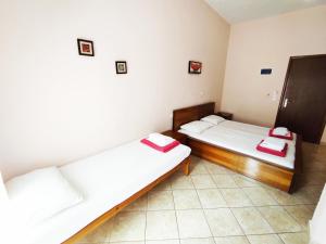 Apartments Himara Premium