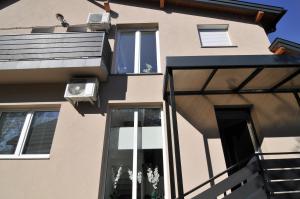 Silver Beach Apartments