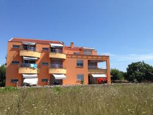 Apartment in Zaton Zadar with balcony, air conditioning, WiFi, washing machine 3796-2 
