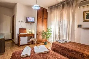 Hotel Garden - 古斯皮尼