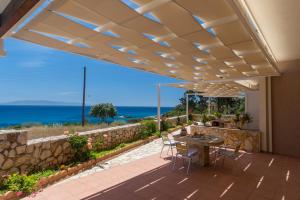 Asta La Vista Maisonettes