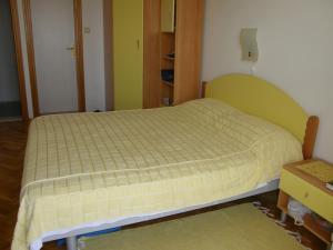 Room in Bol with sea view, balcony, air conditioning, WiFi 3416-5