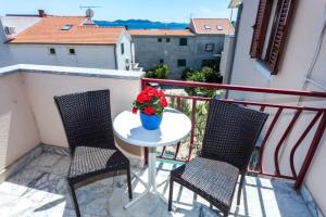 Room in Pakostane with sea view, balcony, air conditioning, W-LAN 3475-6 