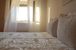 Rhyolite Apartment Milos Greece