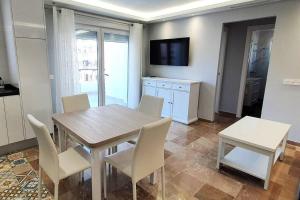 Modern Two Bedroom Apartment in Marbella Centre