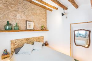 Apartamento rústico reformado con encanto (Garraf)